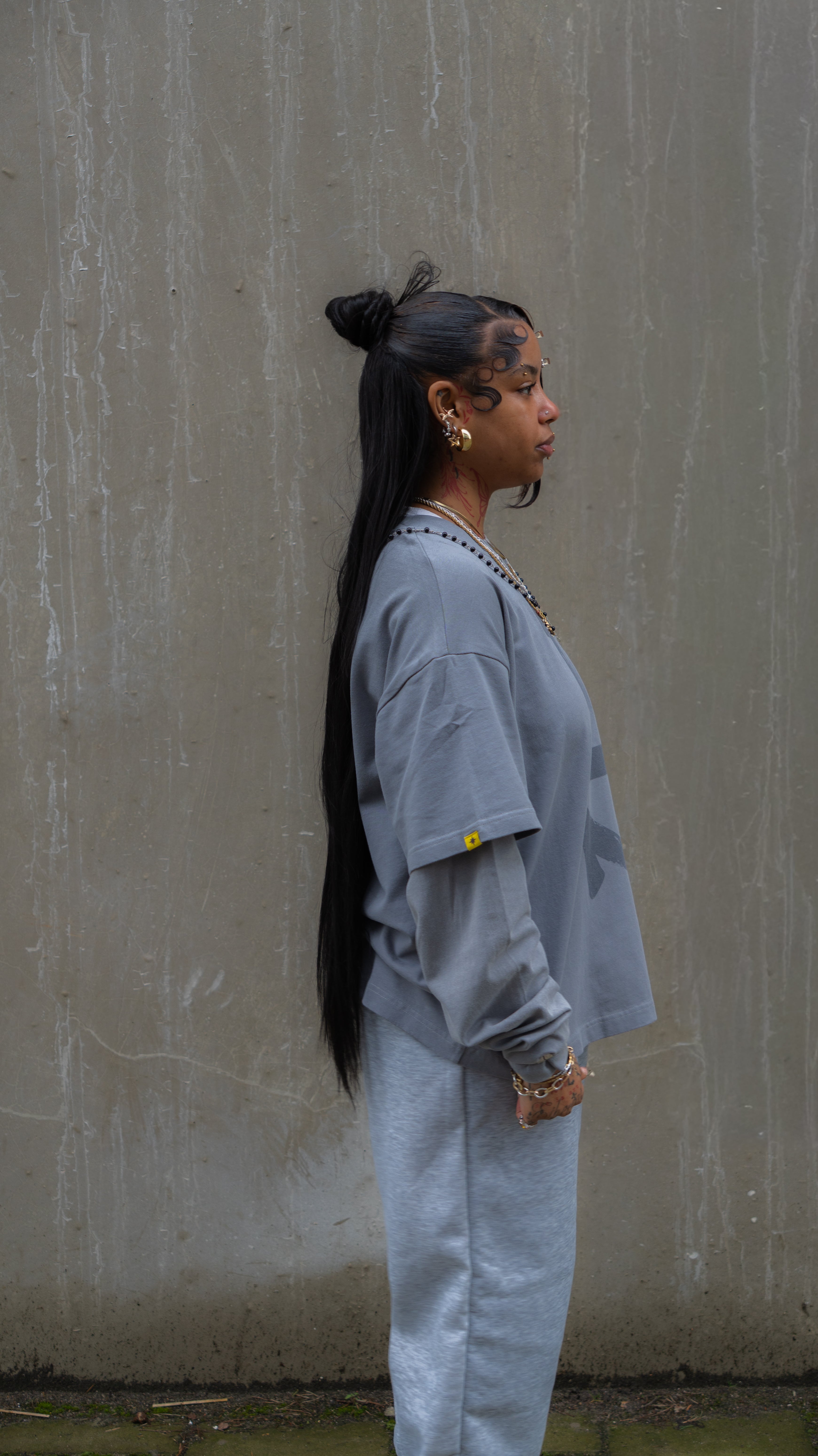 STONE GREY DOUBLE SLEEVE TEE